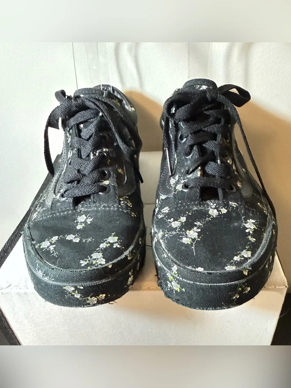 Vans Ltd Edition “Midnight Floral” Old Skool circa 2022